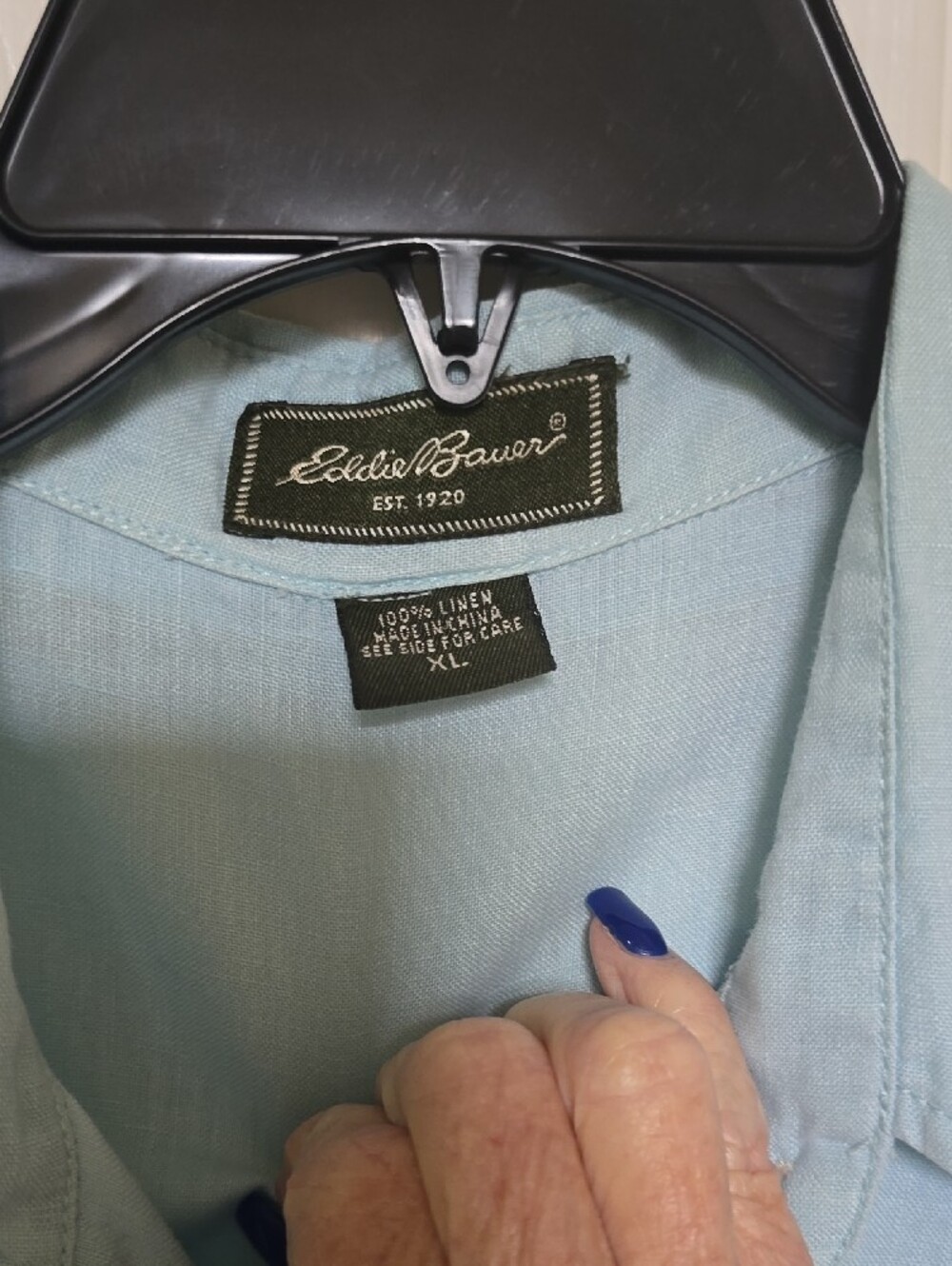 Eddie Bauer Light Blue Linen Short Sleeve Shirt - Picture 2 of 6